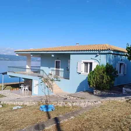 Sparton Amfilohias Παραθαλάσσιο Εξοχικό Filoxenia Exterior photo