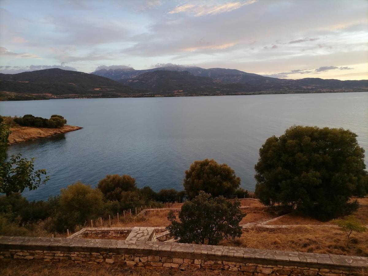 Amfilohias παραθαλάσσιο εξοχικό Filoxenia Spárton