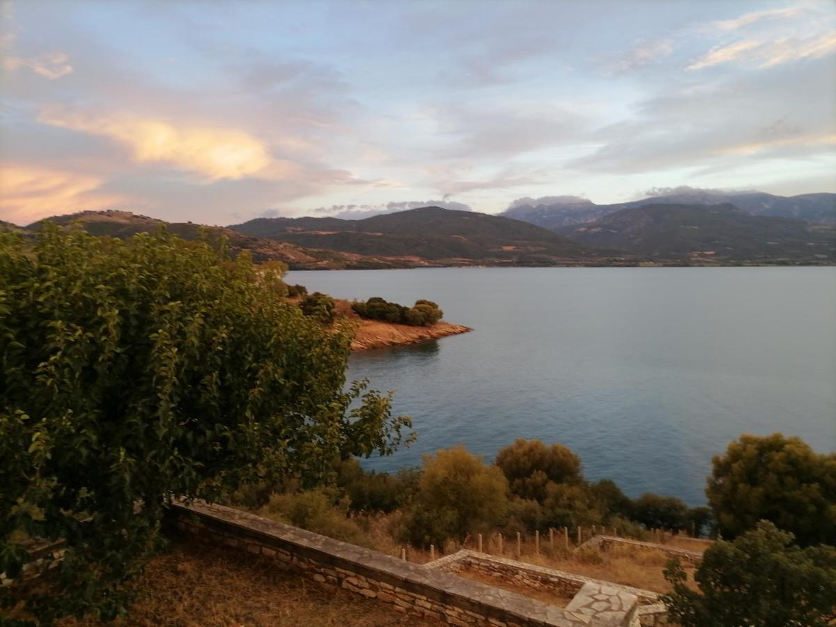 Amfilohias παραθαλάσσιο εξοχικό Filoxenia Casa vacanze *
