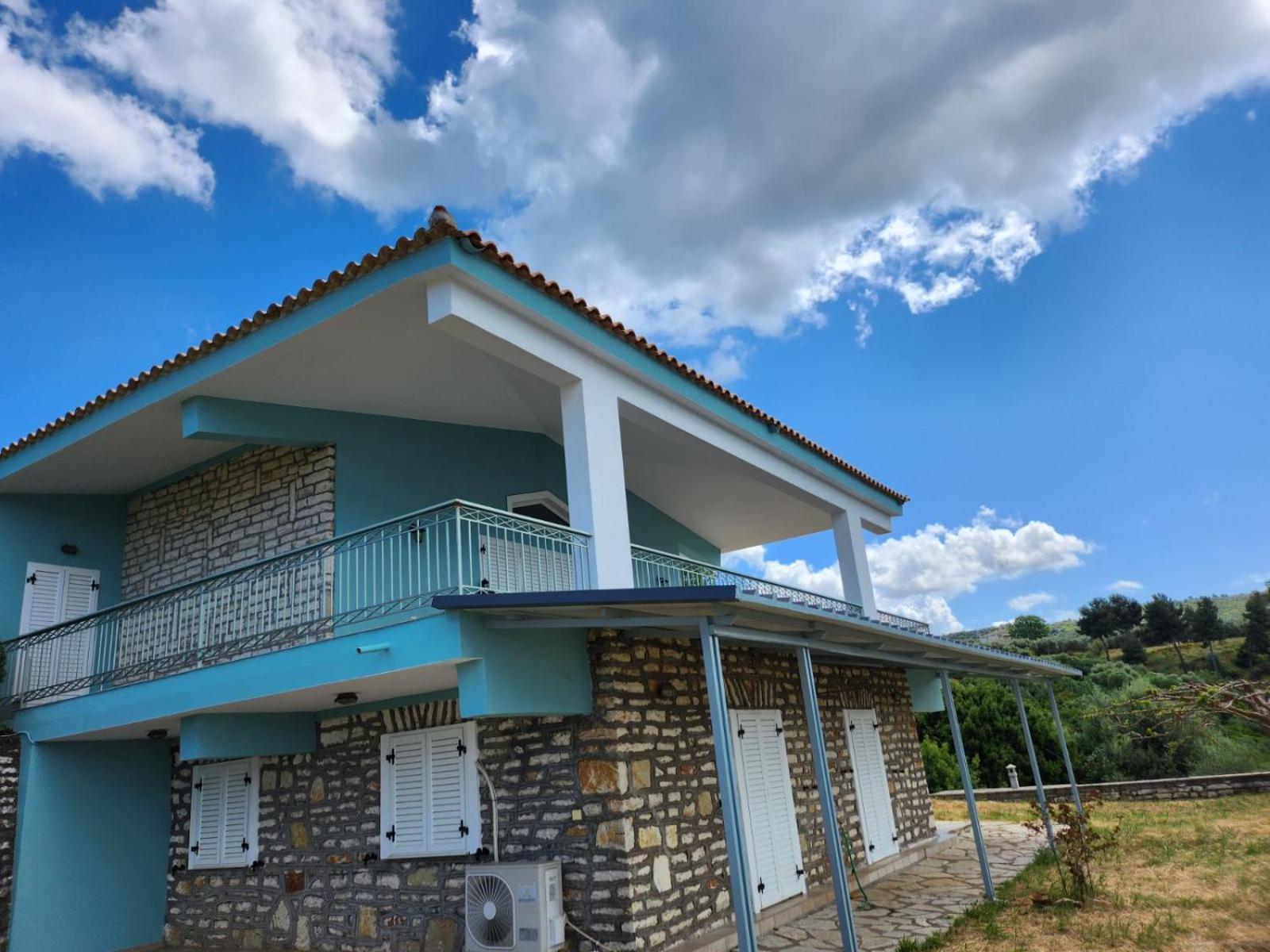 Casa vacanze Amfilohias παραθαλάσσιο εξοχικό Filoxenia Spárton